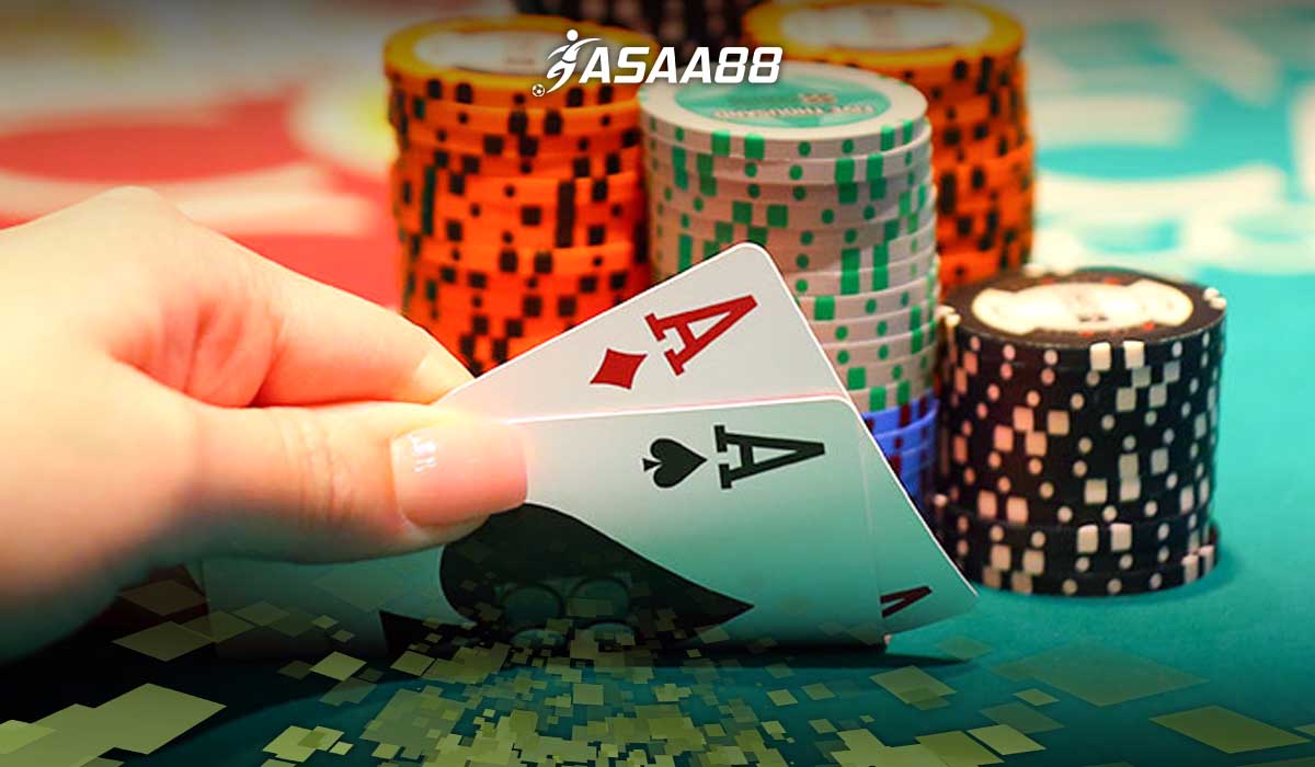 online poker bluffing